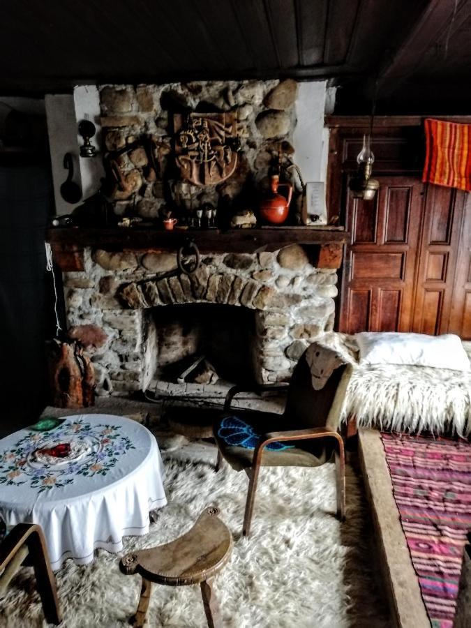 Къщата На Художника Hotell Zheravna Eksteriør bilde